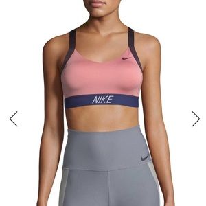 Nike pro-Indy sports bra